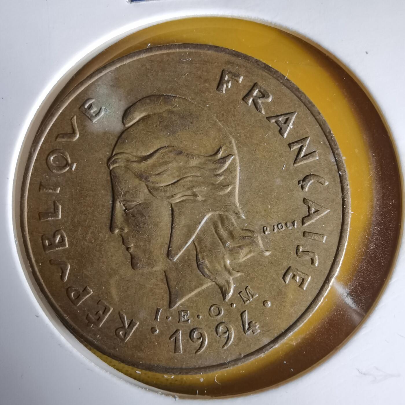 沼泽如烟--第1061场 法属新喀里多尼亚1994年100法郎