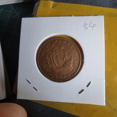 沼泽如烟--第1060场 英国1944年半便士