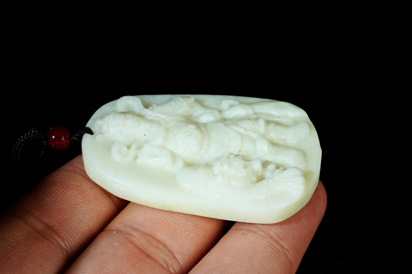 上海都达杂项专场八十一【全场包邮】  天然岫玉精雕《武圣关公》挂件97-70