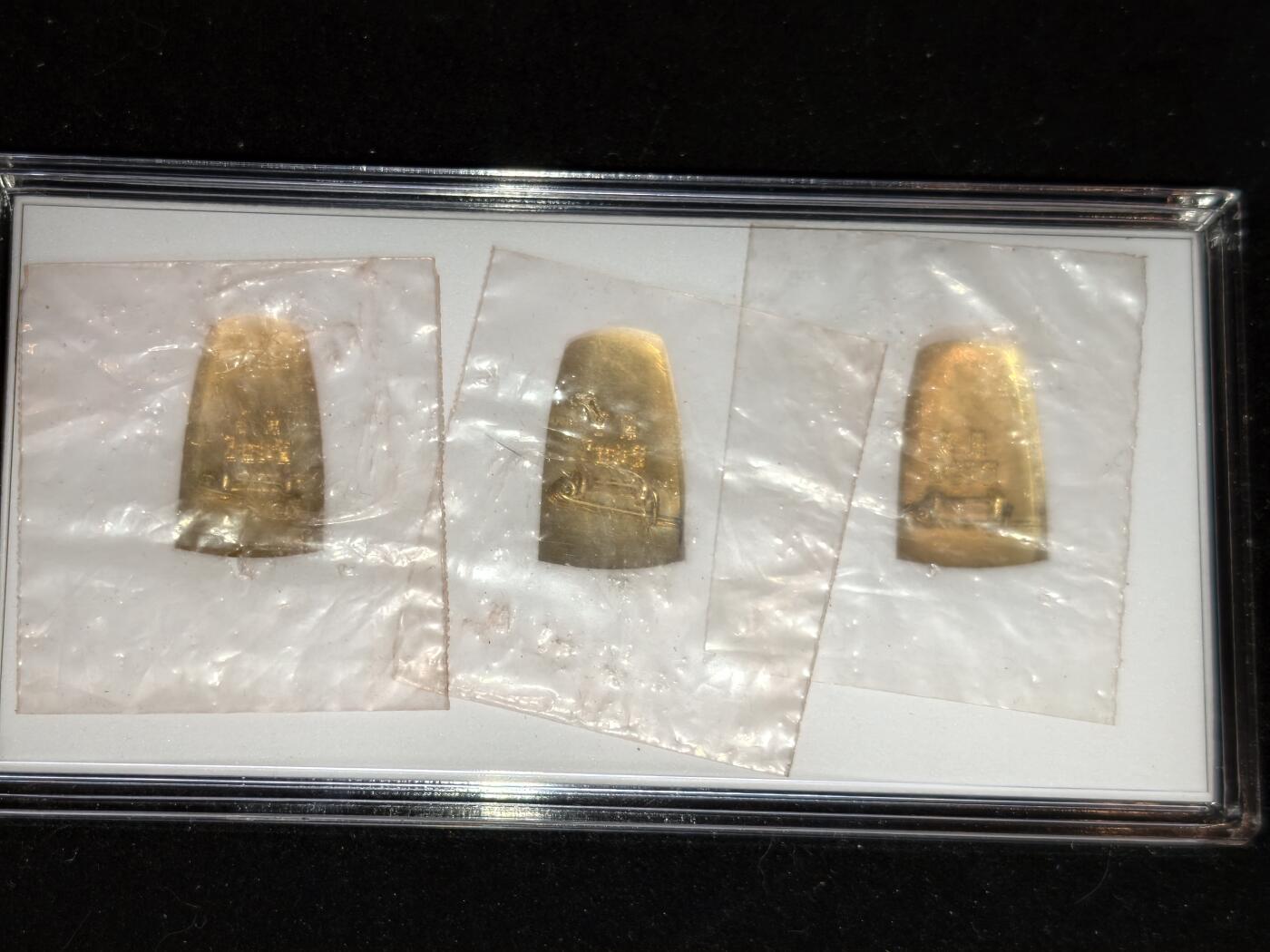 凯旋世界勋赏（第23期）（欢迎送拍）（对拍品有疑问请询问客服，不接受到手刀，出价默认拍品品相。请认真阅读拍卖规则！出价默认已认可！）（收到货请录制开箱视频，无视频概不处理问题。） 。