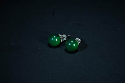 上海都达杂项专场102【全场包邮】  天然绿玛瑙圆珠耳环 一对97-204