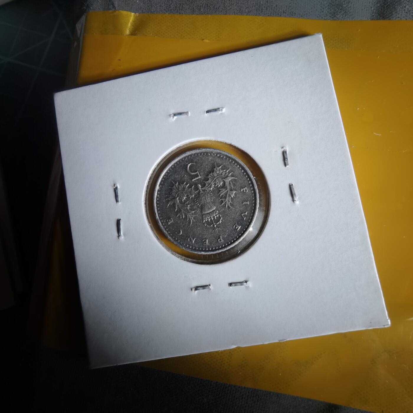 沼泽如烟--第1061场 英国2000年5便士