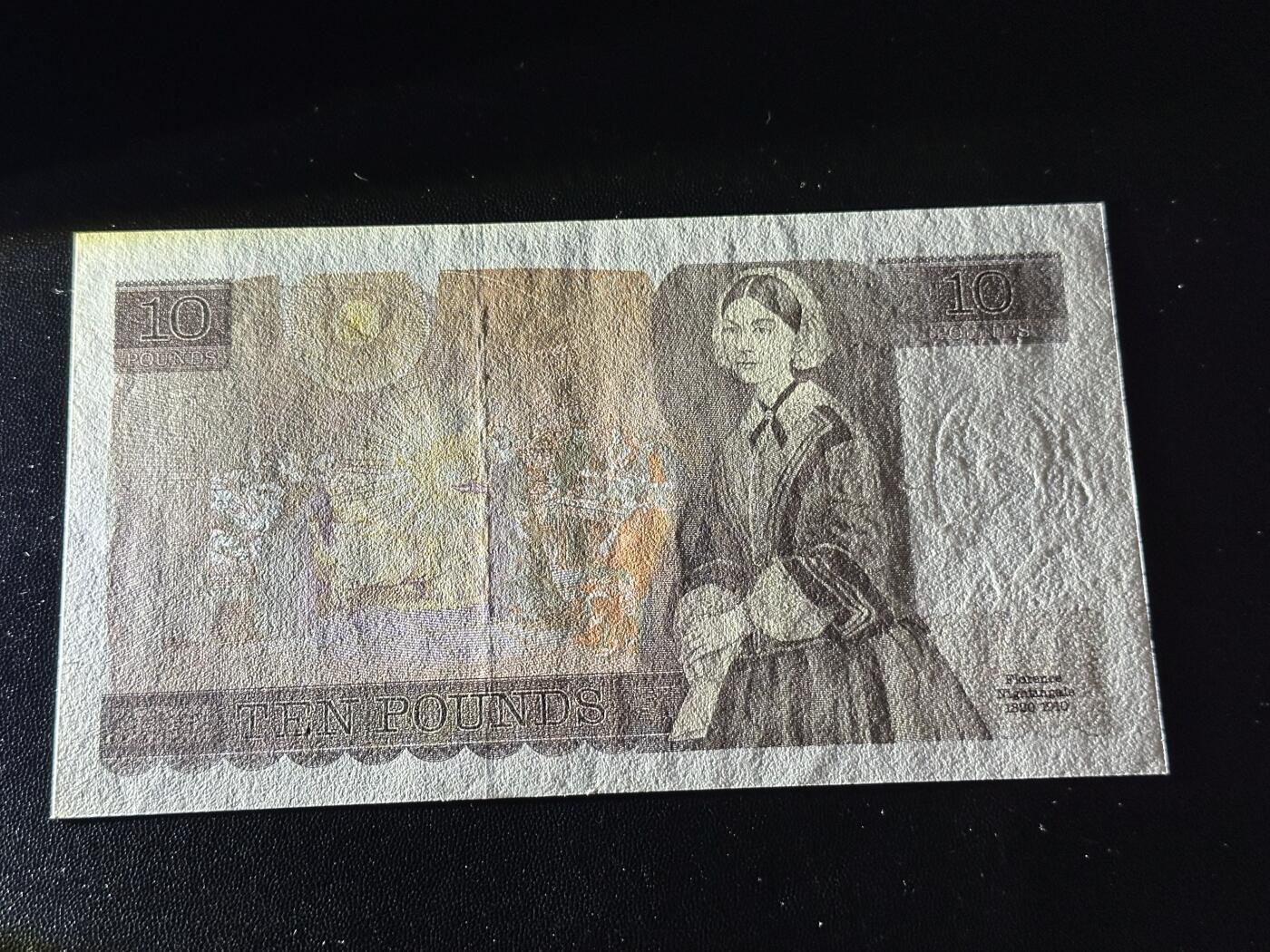 《外钞收藏家》第六百二十八期（精品百拍场）（长期征集拍品、欢迎藏友们联系合作） 英国D序列10镑 AU品相