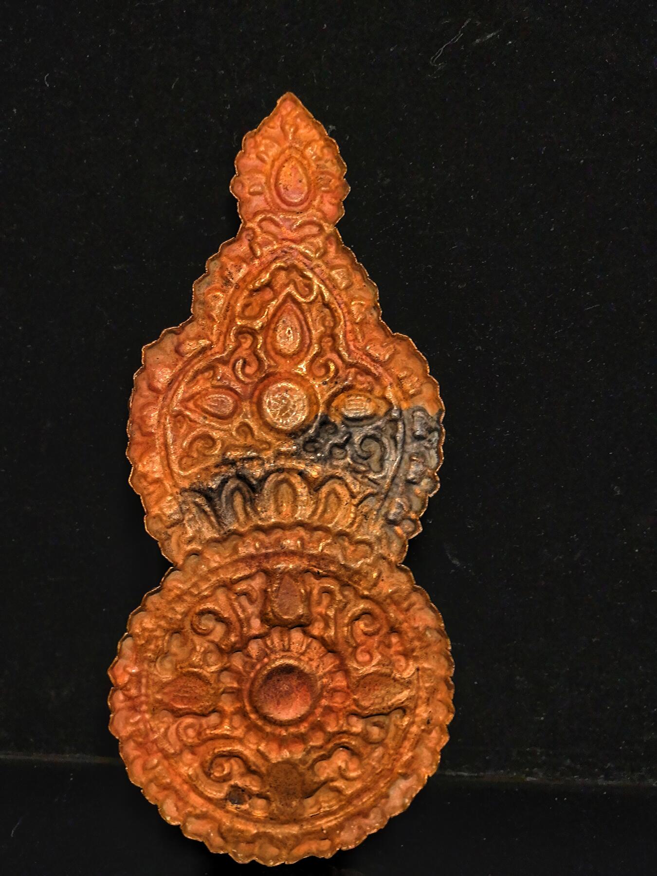 碧月说宝.雪域莲花开（二） 清代 藏传老铜佛龛饰片 百年锤揲八宝纹重器