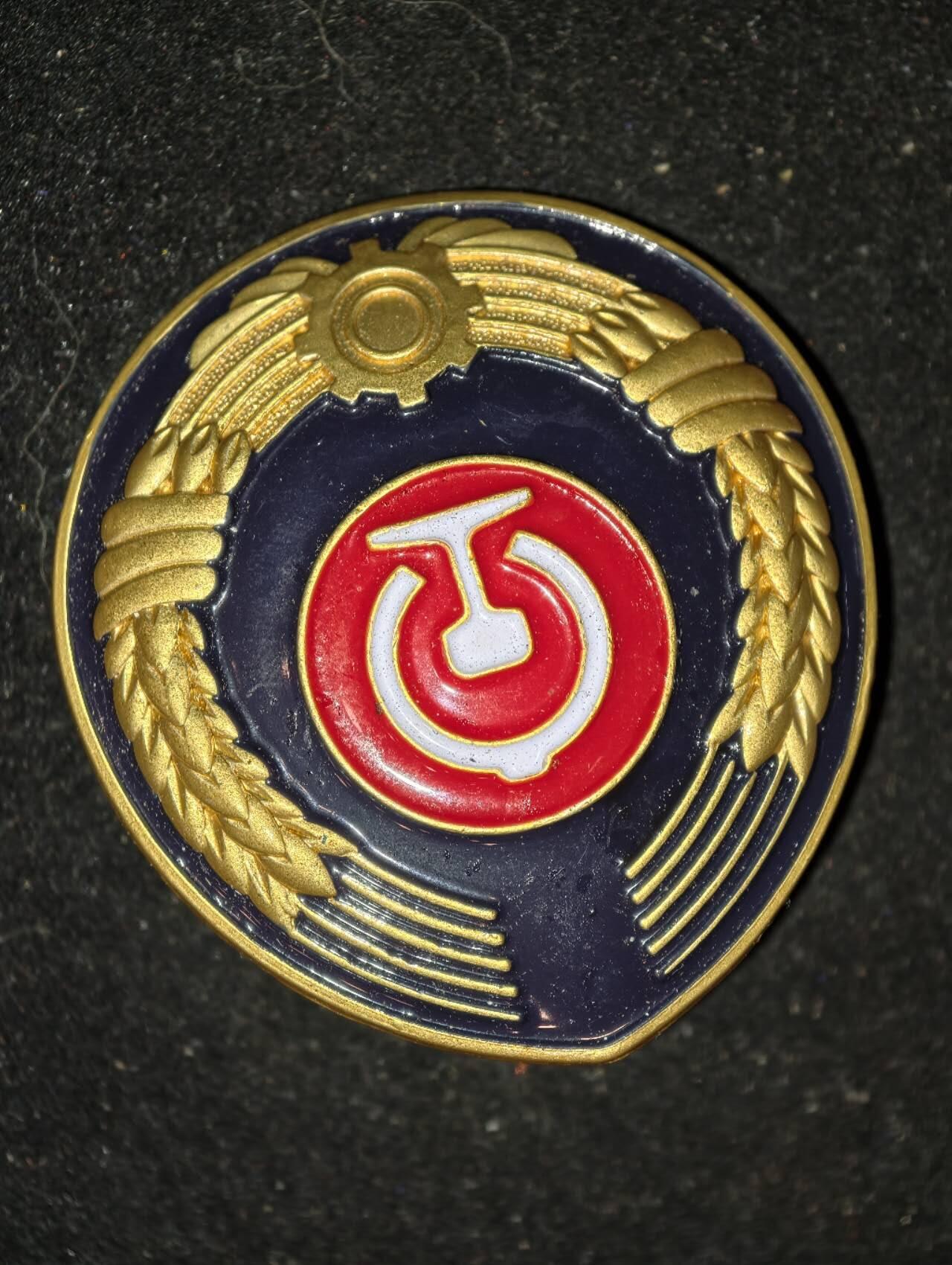 凯旋世界勋赏（第23期）（欢迎送拍）（对拍品有疑问请询问客服，不接受到手刀，出价默认拍品品相。请认真阅读拍卖规则！出价默认已认可！）（收到货请录制开箱视频，无视频概不处理问题。） 。