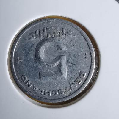 沼泽如烟--第1060场 东德1949年5芬尼