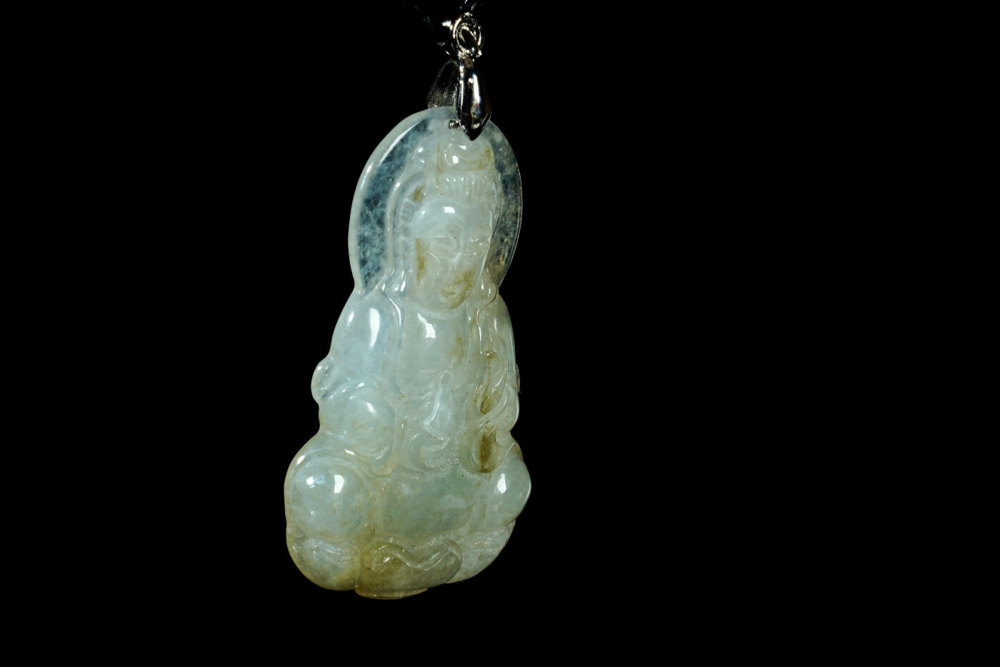 上海都达杂项专场八十一【全场包邮】  天然冰种翡翠（A货）精雕《持瓶观音》挂件 97-64