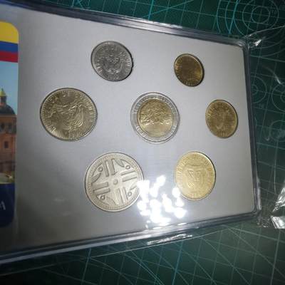 沼泽如烟--第1060场 哥伦比亚七枚套币