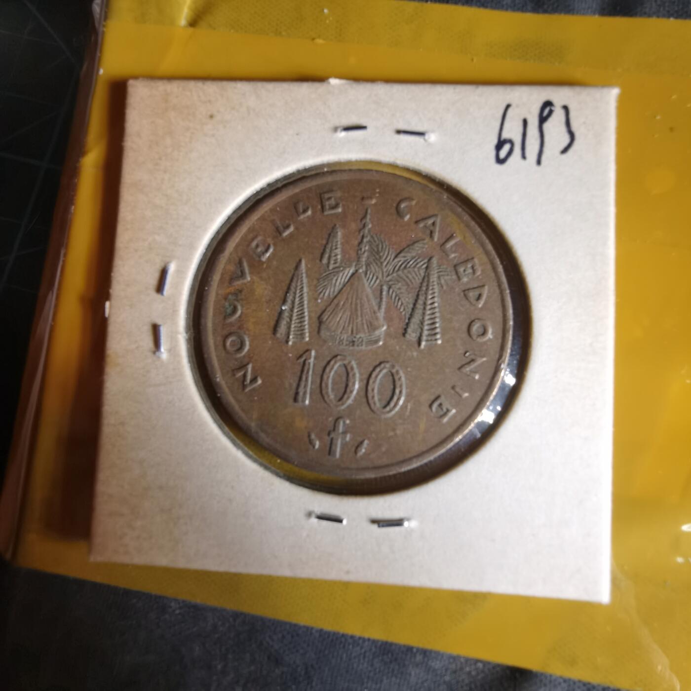 沼泽如烟--第1061场 法属新喀里多尼亚1991年100法郎