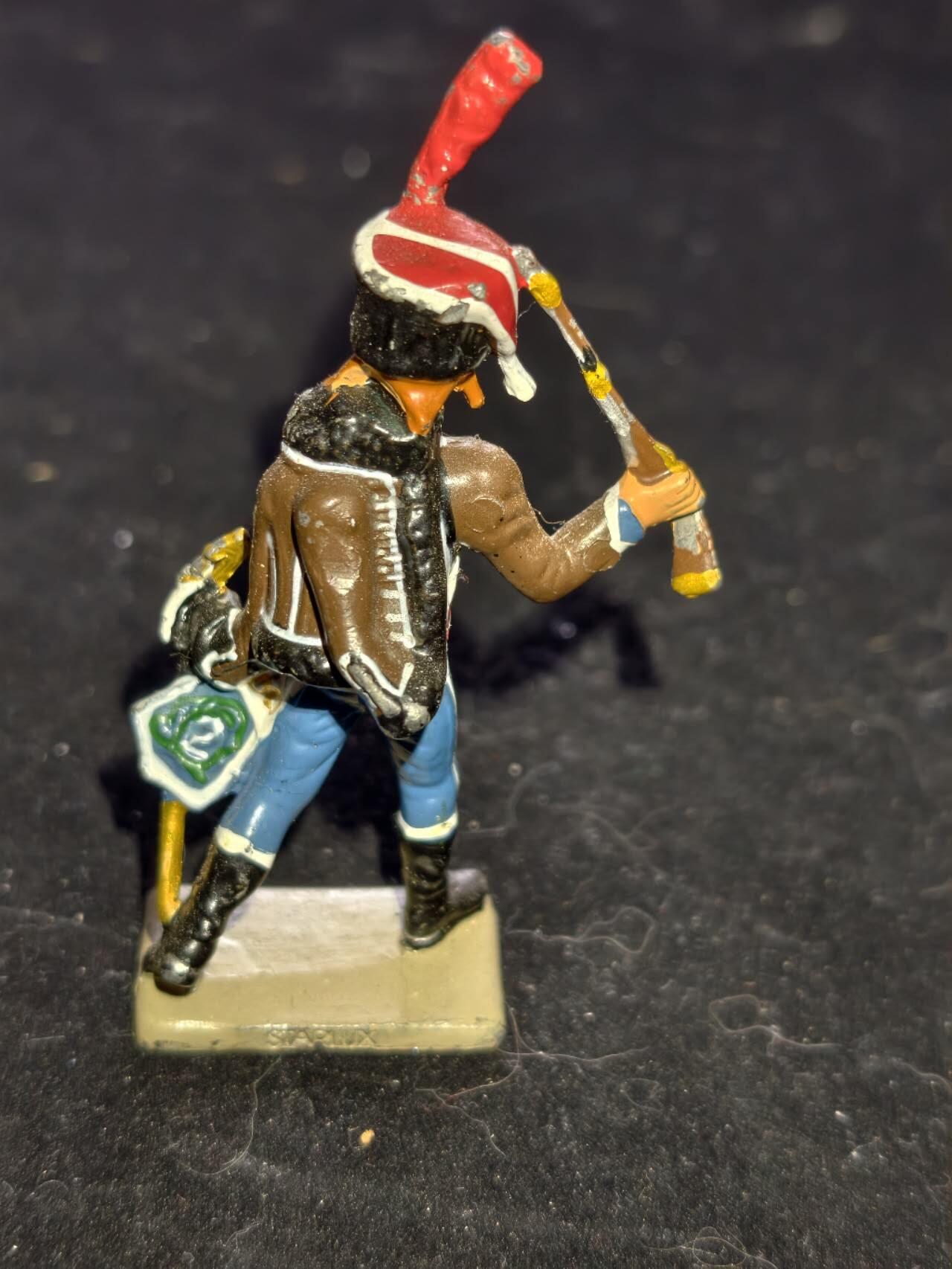 凯旋世界勋赏（第23期）（欢迎送拍）（对拍品有疑问请询问客服，不接受到手刀，出价默认拍品品相。请认真阅读拍卖规则！出价默认已认可！）（收到货请录制开箱视频，无视频概不处理问题。） 兵人