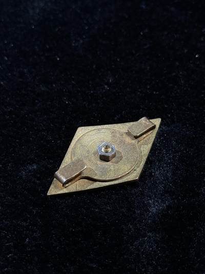 戎马世界章牌大赏第115期 匈牙利高等军事学院校徽