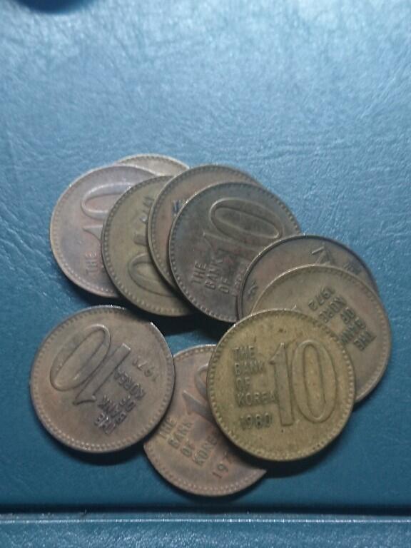 松南世界钱币——260416 韩国旧版本10元铜币10枚1
