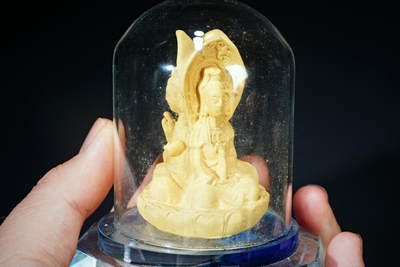 上海都达杂项专场102【全场包邮】  绒沙金三面观音摆件97-318