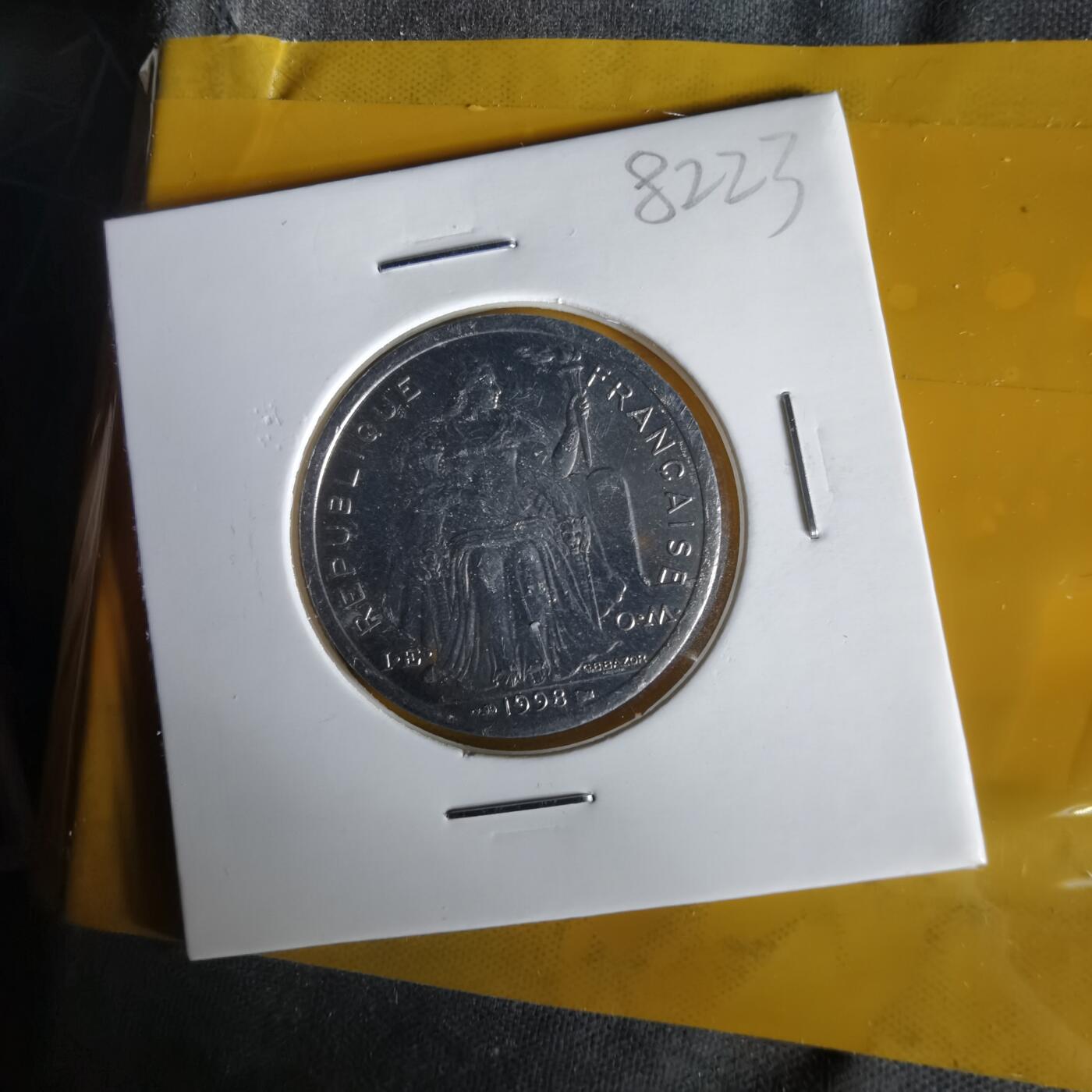 沼泽如烟--第1061场 法属新喀里多尼亚1998年2法郎