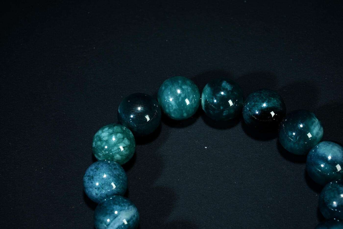 上海都达杂项专场八十一【全场包邮】  天然蓝水翡翠（A货）1.2圆珠手串 附鉴定证书97-53