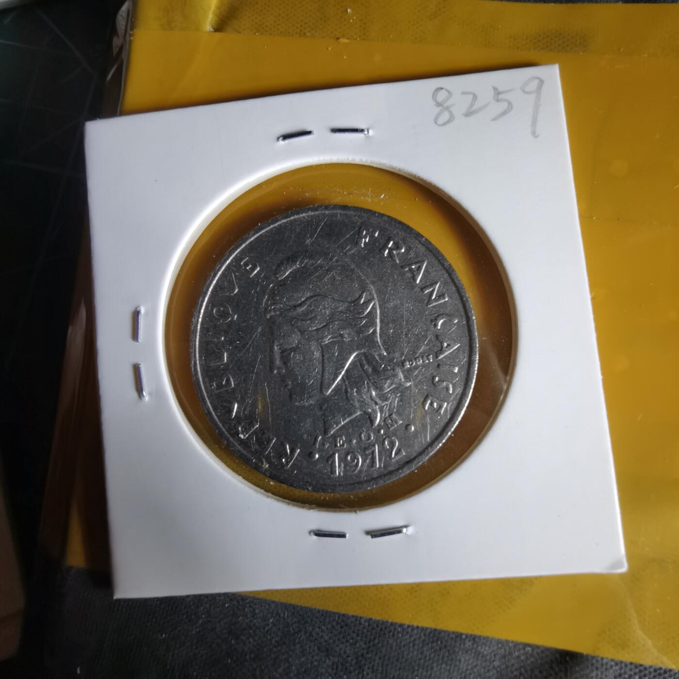 沼泽如烟--第1061场 法属新喀里多尼亚1972年20法郎