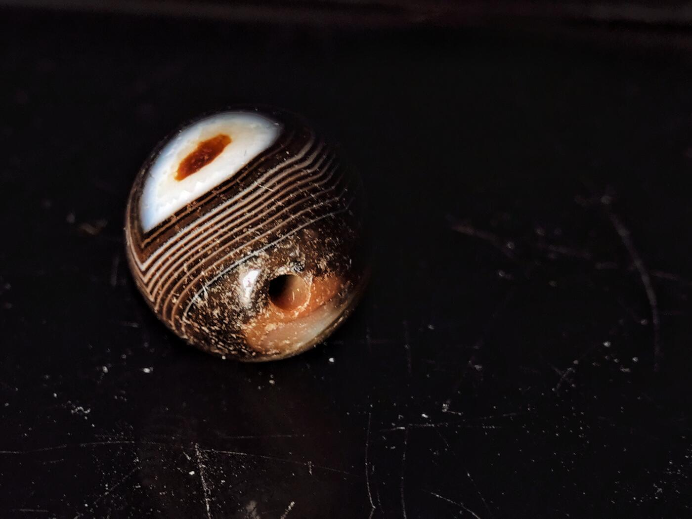 碧月说宝.雪域莲花开（二） 清代 白财神眼缠丝玛瑙珠