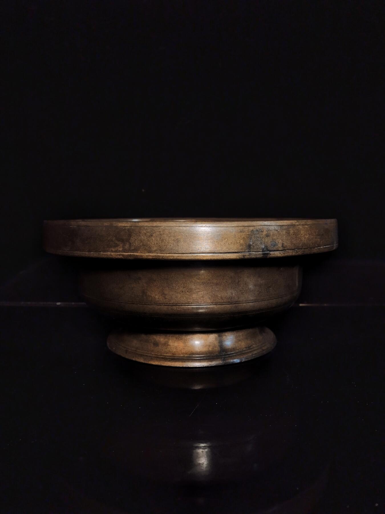 碧月说宝.雪域莲花开（二） 清代巨版 藏传佛教弦纹供器供碗