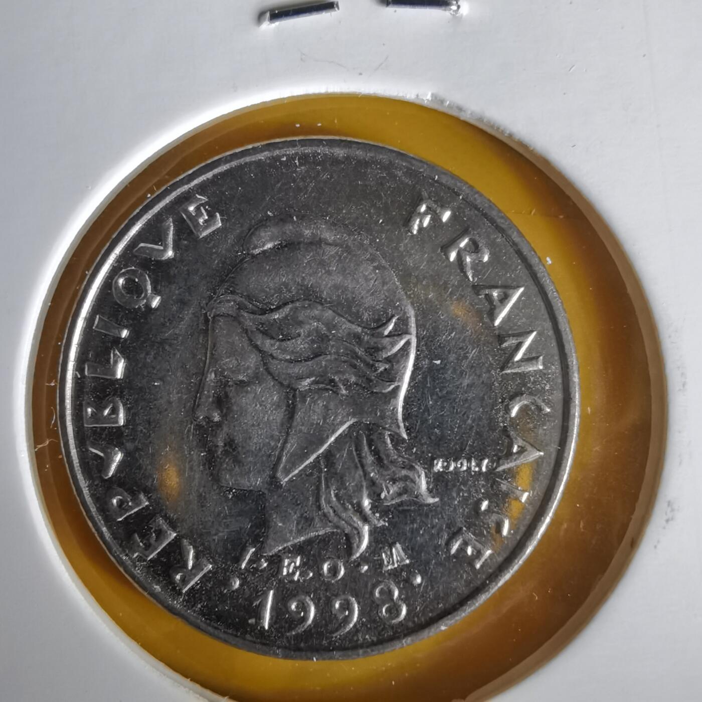 沼泽如烟--第1061场 法属新喀里多尼亚1998年10法郎