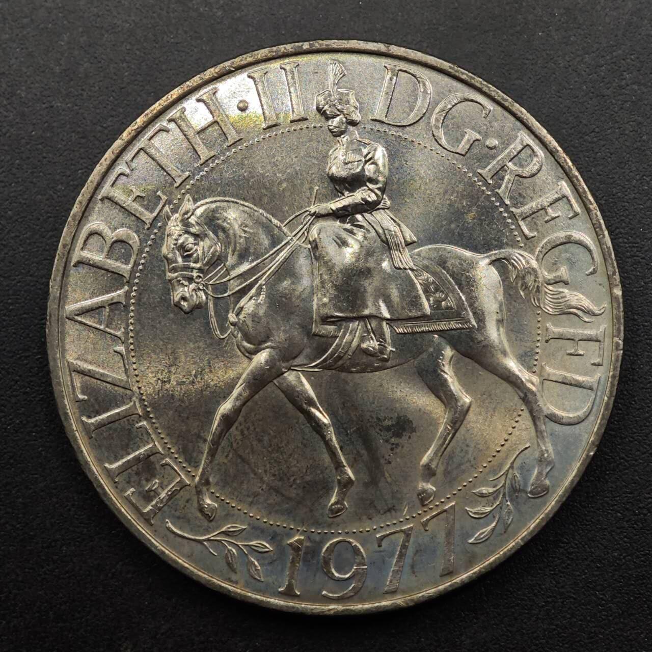 【淘币小摊】实时拍第八百九十三拍   散币场    每周一统一发货 英国1977年女王登基银禧克朗纪念币