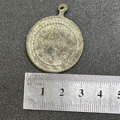 西秦中古拍卖第八十五期  欧洲老徽章