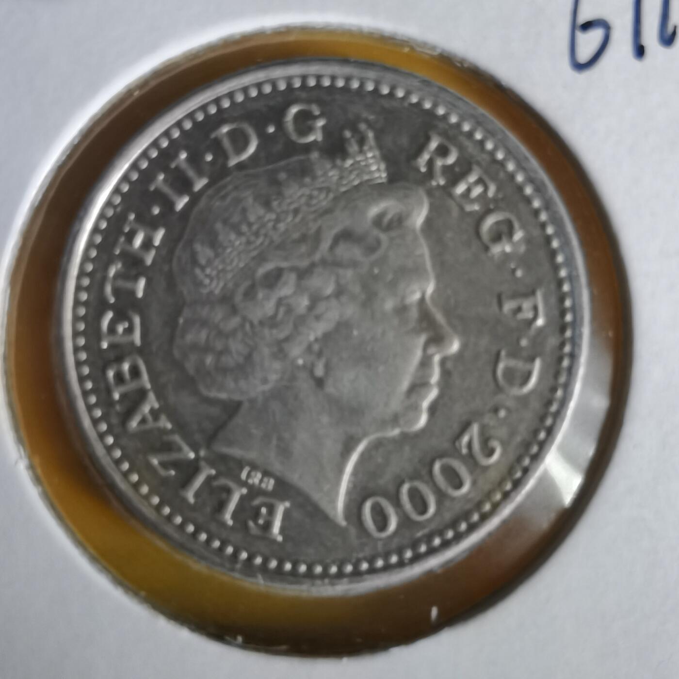 沼泽如烟--第1061场 英国2000年10便士