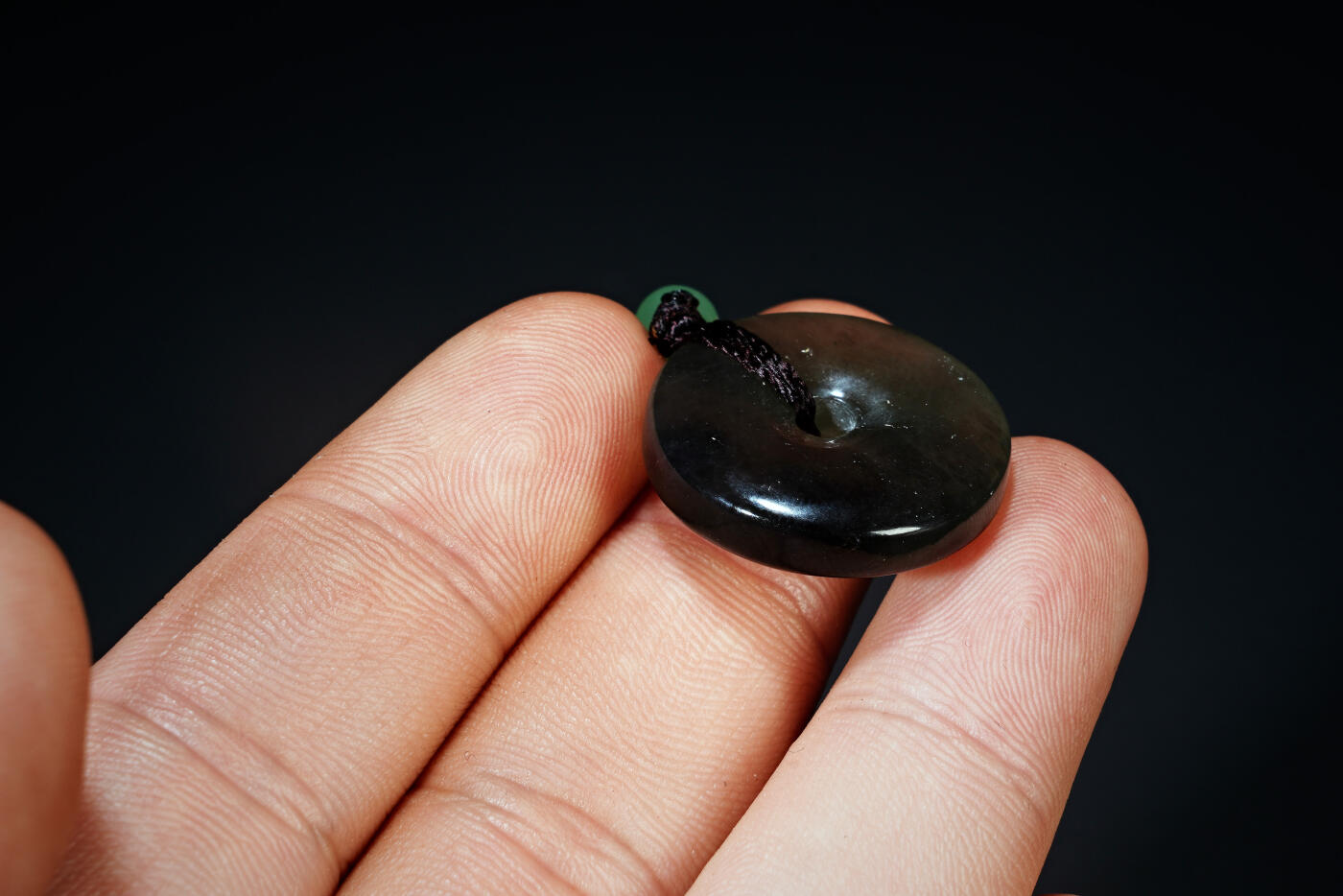 上海都达杂项专场八十一【全场包邮】  天然岫玉碧绿平安扣挂件97-270