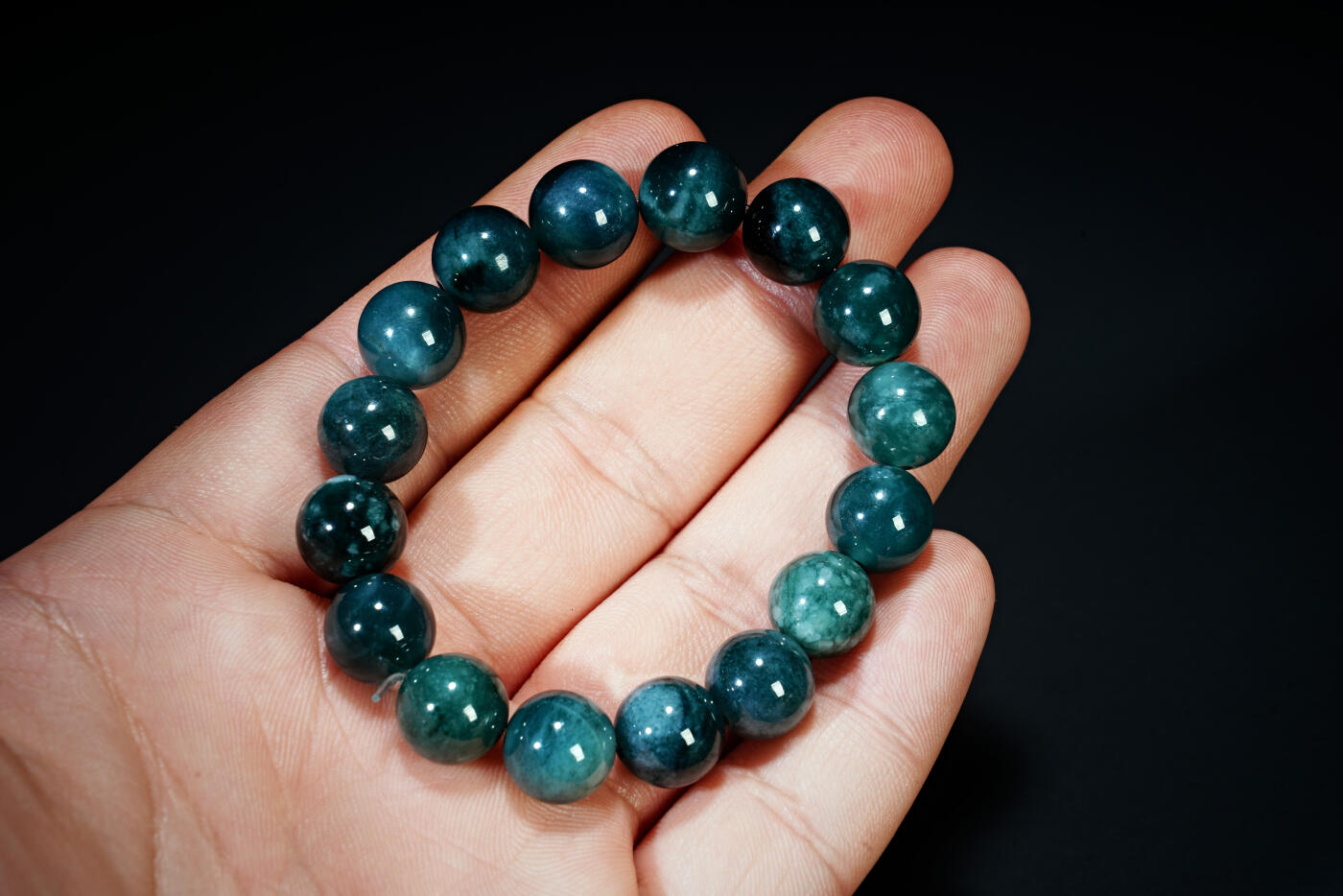 上海都达杂项专场八十一【全场包邮】  天然蓝水翡翠（A货）1.2圆珠手串 附鉴定证书97-53