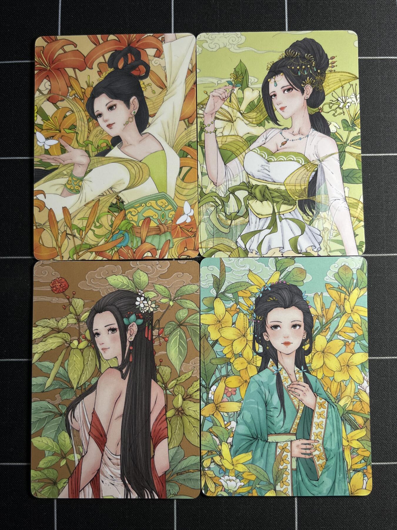 欢迎送拍、零成本上架，释放现金流，合理分配上拍卡品 普卡一套4张 小花瓣艺术文创