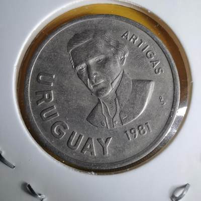 沼泽如烟--第1060场 - 乌拉圭1981年10比索