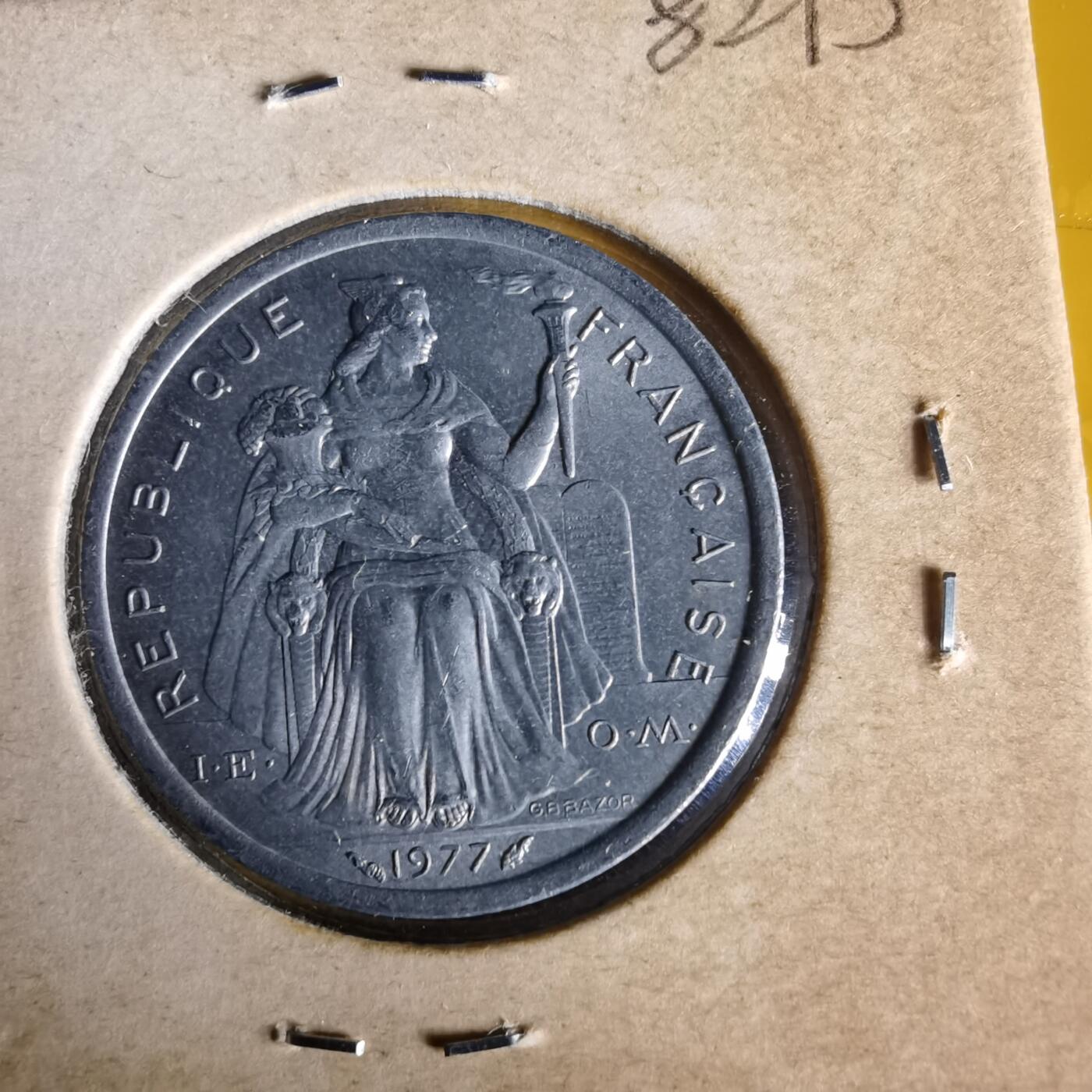 沼泽如烟--第1061场 法属新喀里多尼亚1977年2法郎