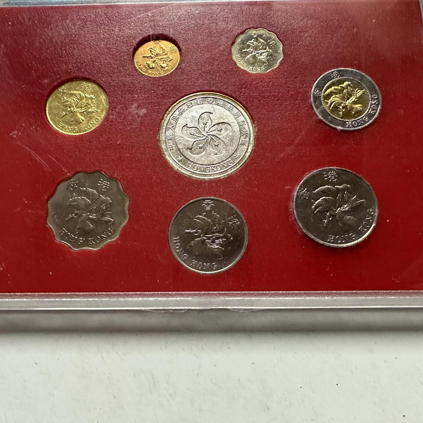 🌹外币初藏🌹🐯2026年第44场   每周二四六晚8️⃣点  世界硬币 香港回归紫荆花套币 a