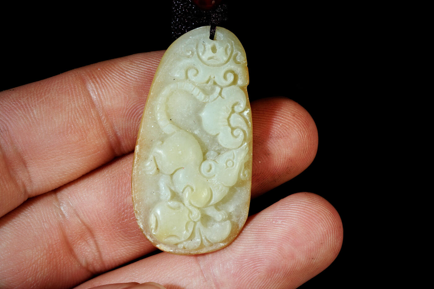 上海都达杂项专场八十一【全场包邮】  天然和田玉精雕《鼠你有钱》挂件97-44