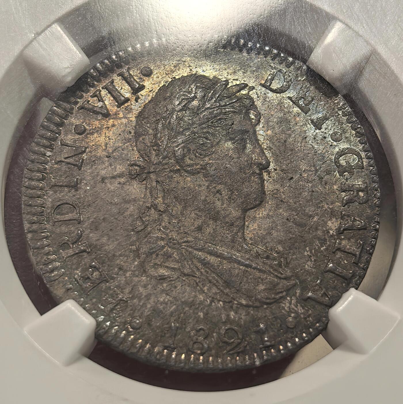 博洋堂世界钱币拍卖第168期（全场包邮） 纽曼旧藏！NGC MS64 西属墨西哥1821‌/0年MO JJ费七2R双柱，少见骑字版关门年份，币状态非常好，酱彩包浆