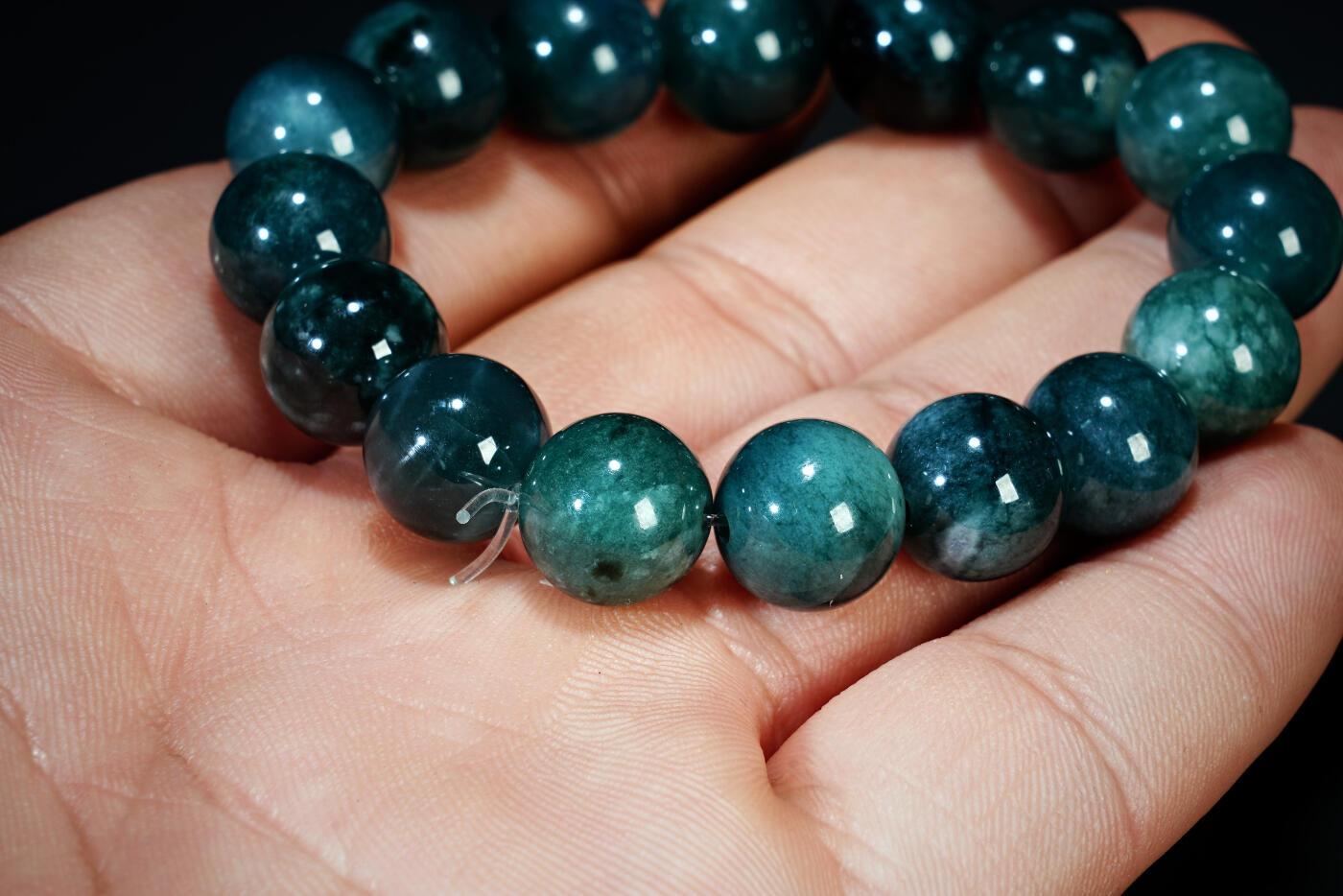 上海都达杂项专场八十一【全场包邮】  天然蓝水翡翠（A货）1.2圆珠手串 附鉴定证书97-53