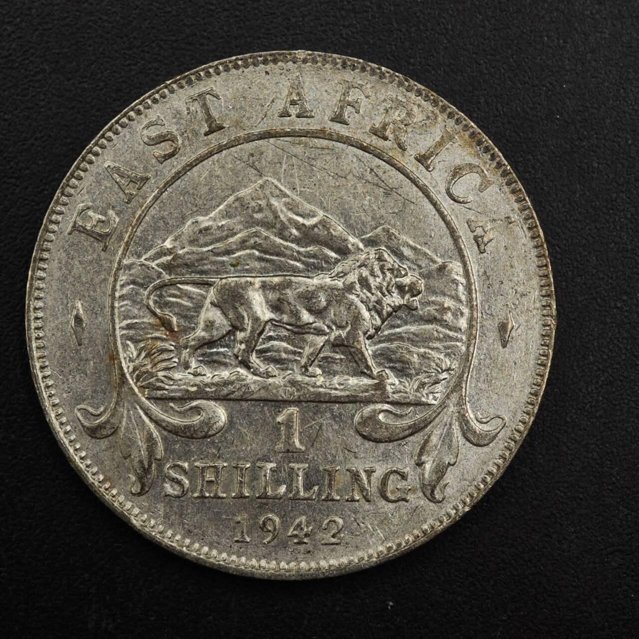 【淘币小摊】实时拍第八百九十三拍   散币场    每周一统一发货 英属东非1942年乔治六世一先令银币