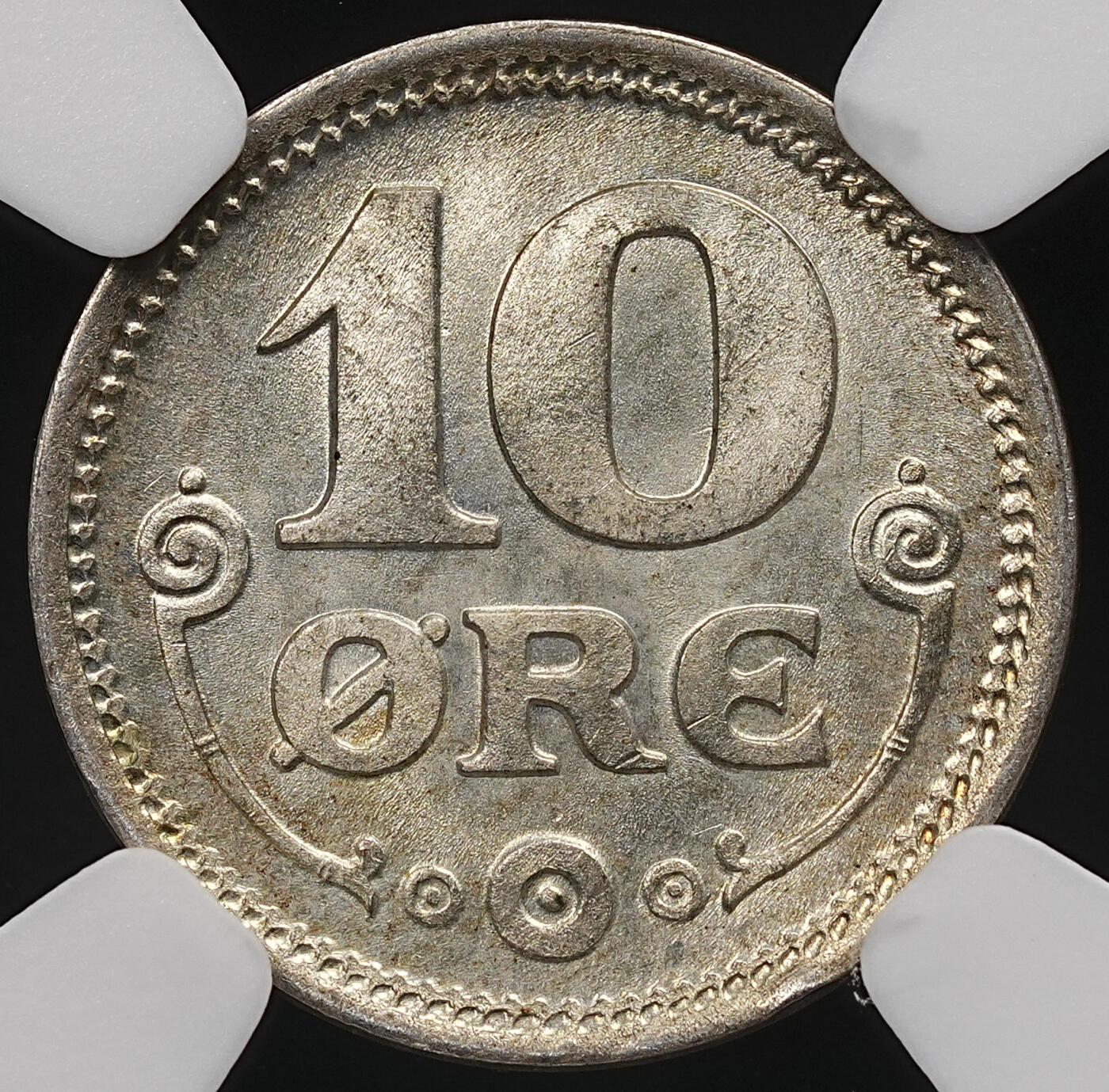 修遠堂世界钱币第112期 NGC MS66 1919年丹麦10欧尔银币 高分收藏级