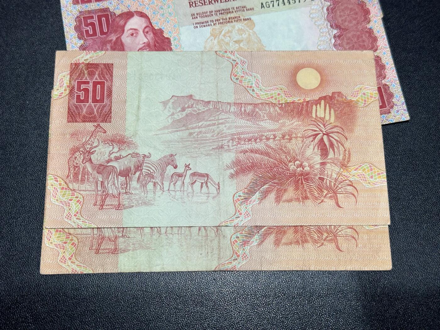 《外钞收藏家》第六百二十八期（精品百拍场）（长期征集拍品、欢迎藏友们联系合作） 南非50兰特 6张一起 非全新 品相如图