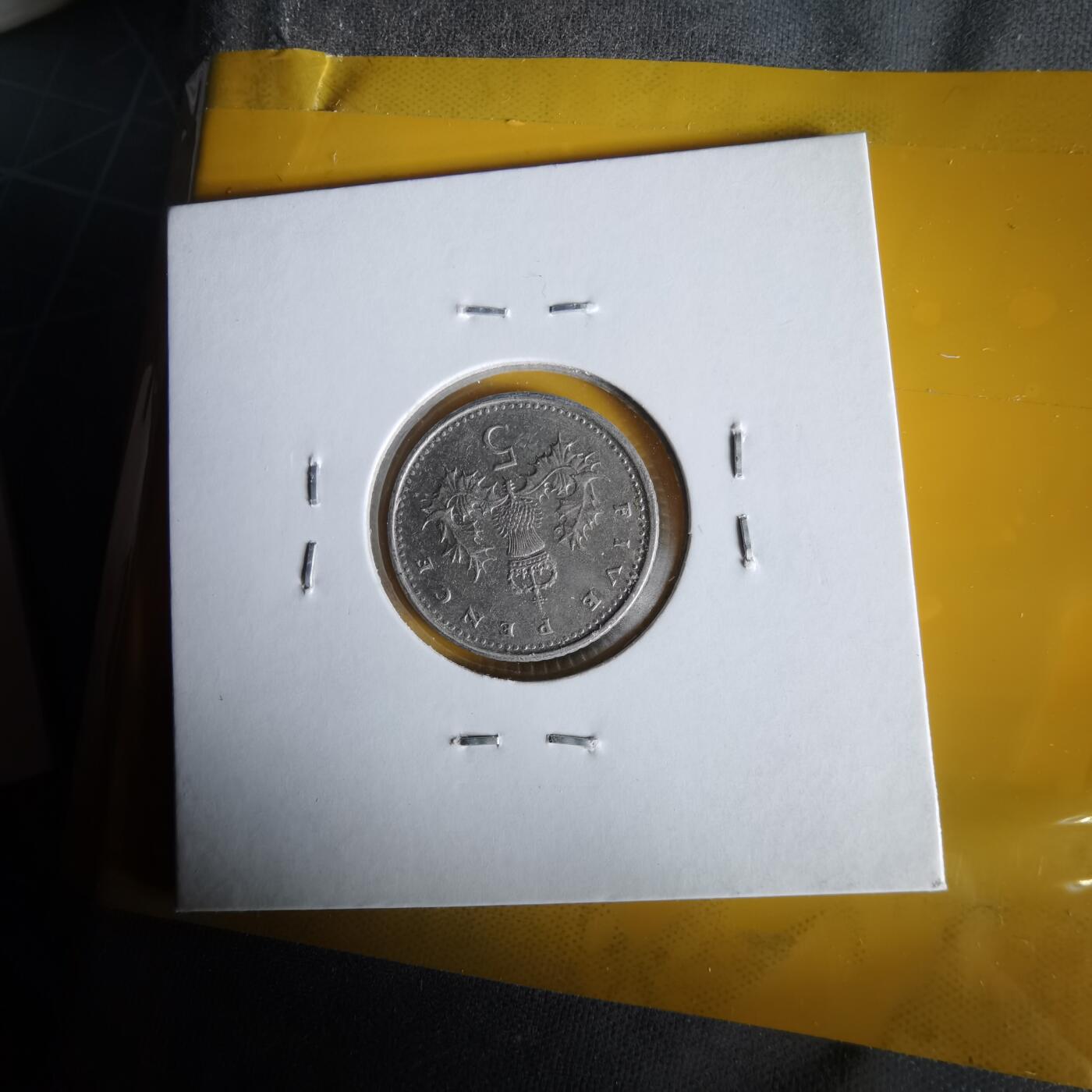 沼泽如烟--第1061场 英国1995年5便士