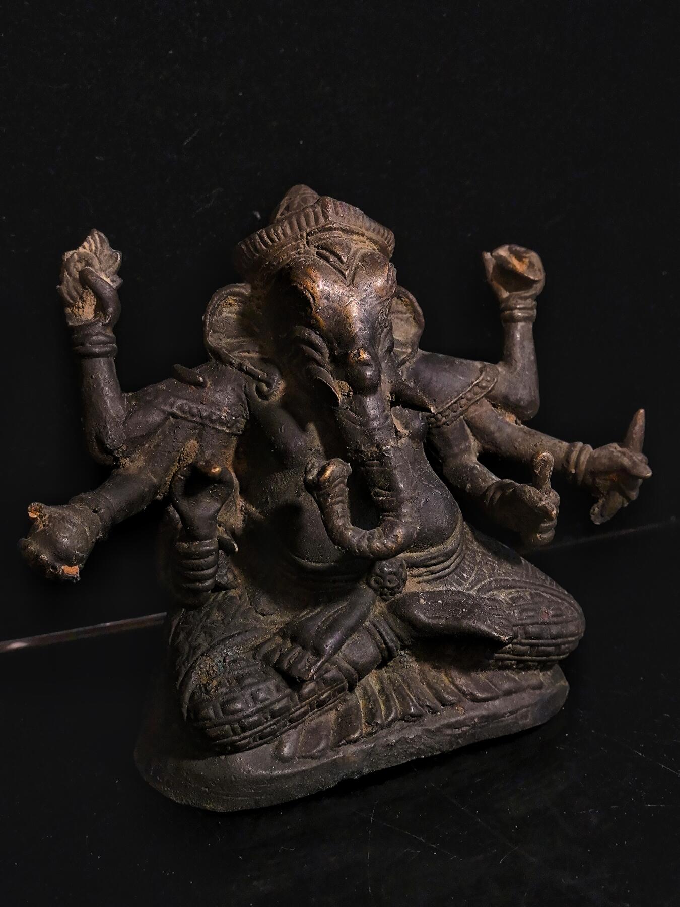 碧月说宝.雪域莲花开（二） 清代 象鼻天财神座像