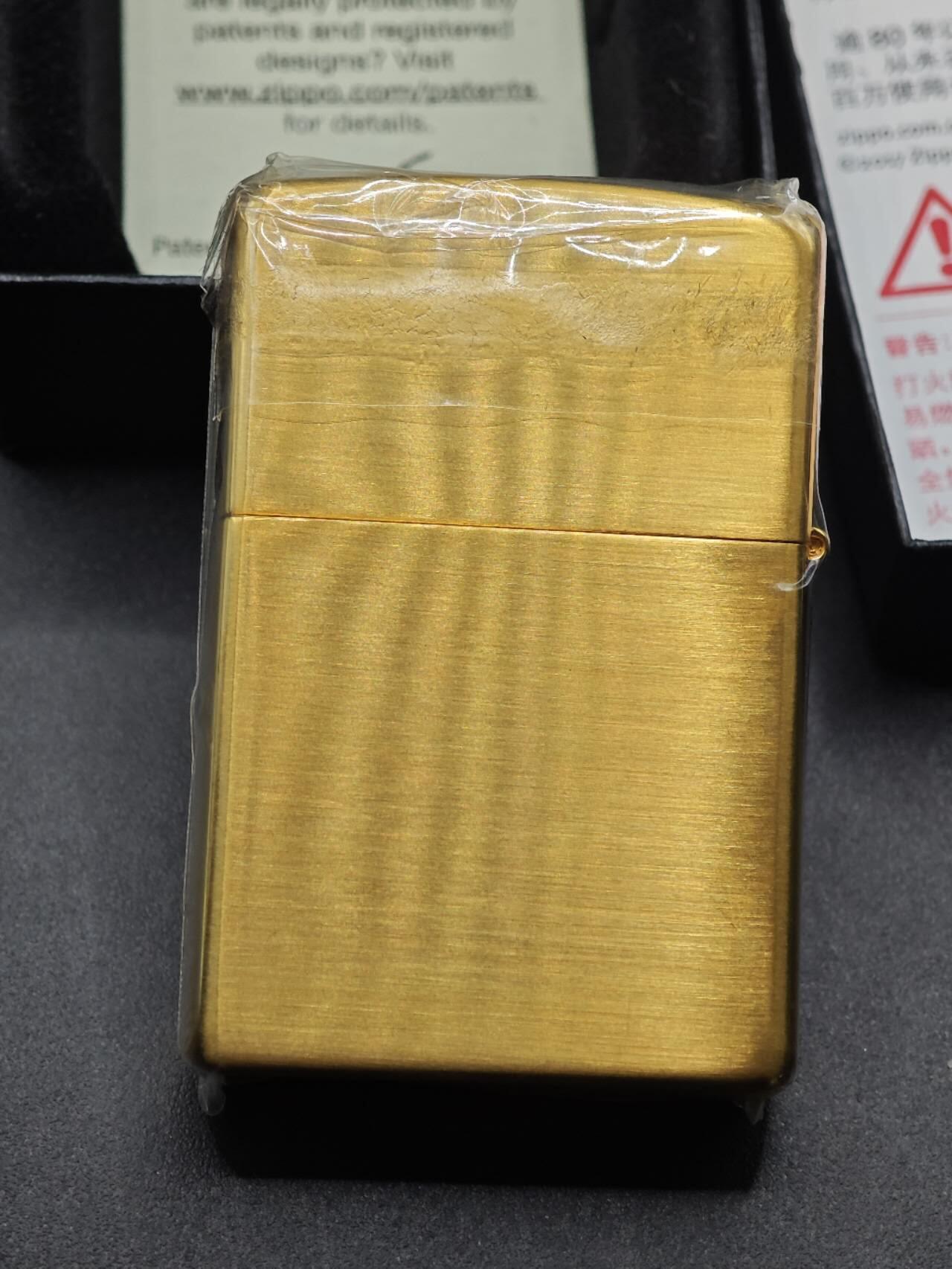 【淘币小摊】实时拍第八百九十三拍   散币场    每周一统一发货 ZIPPO打火机