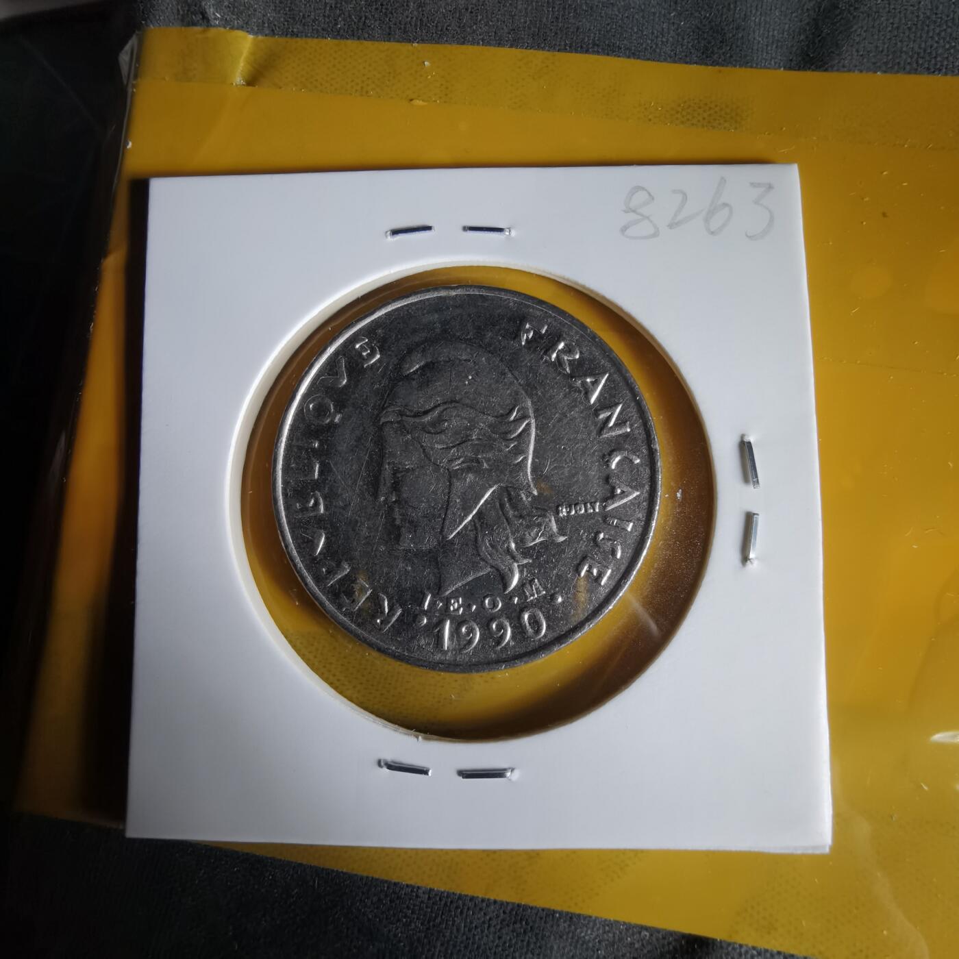 沼泽如烟--第1061场 法属新喀里多尼亚1990年20法郎