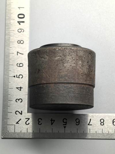 小驴勋章奖章收藏4月18日周六晚六点拍卖（珍爱和平，收藏战争，铭记历史，勿忘国耻，忠党爱国。有偿代拍，送拍规则在简介最后，参拍须阅读规则后再参拍，关系到运费包装发货时效真假辨别等关键信息，拍卖时不再发原图，看大图店主微信码在拍卖店铺介绍里或者找我要） 画家和兴登堡纪念章原模模具，一斤半重，罕见，比章贵，几千的东西