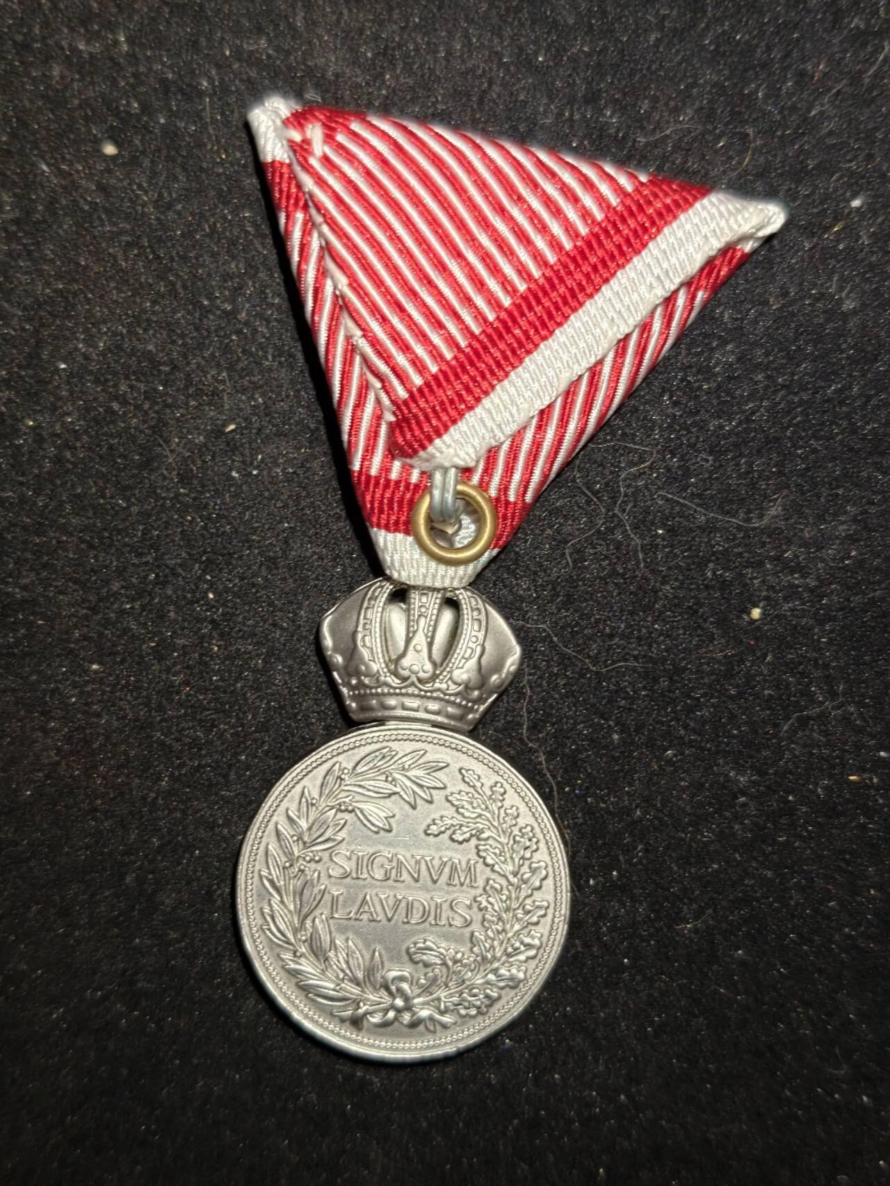 凯旋世界勋赏（第23期）（欢迎送拍）（对拍品有疑问请询问客服，不接受到手刀，出价默认拍品品相。请认真阅读拍卖规则！出价默认已认可！）（收到货请录制开箱视频，无视频概不处理问题。） 。