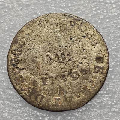  【淘币小摊】限时拍第八百九十五拍  埃塞俄比亚留尼旺比利时意大利场    每周一统一发货 法属波旁岛1779年路易十六3苏银合金币 km1