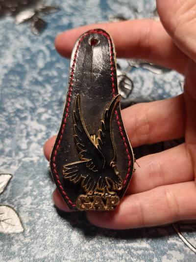 抚柳草堂-第二十六期章牌钱币  奖章勋章 满百包邮 放漏专场   法国陆军航空兵伞降突击大队（GAP）证章 历史原品俯冲的雄鹰（Aigle），是法国空降/特种部队的经典符号，象征突击、迅捷与制空权，完美契合伞降突击大队的作战属性  