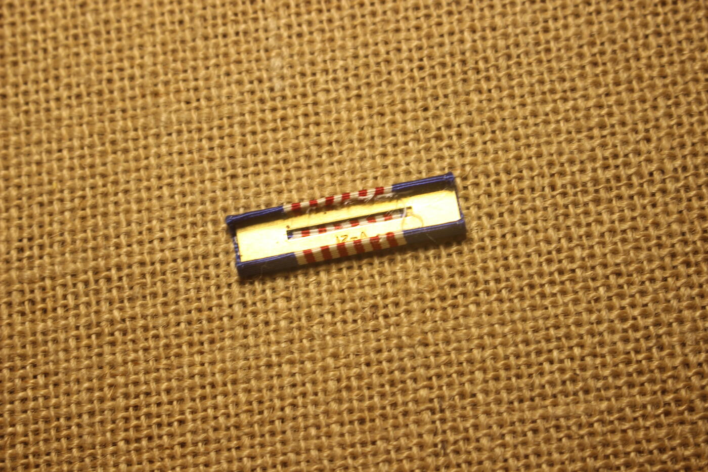 2026.4.21杂货小拍卖 美军略章一组4枚，库存品相