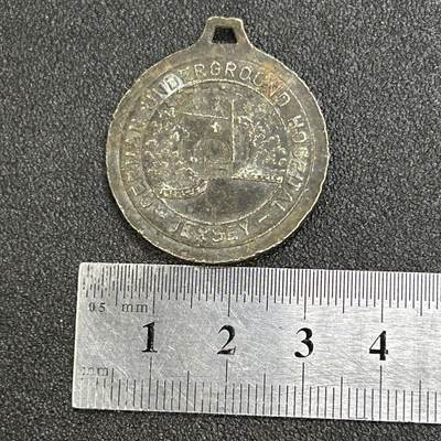 西秦中古拍卖第八十五期  外国动物纪念章