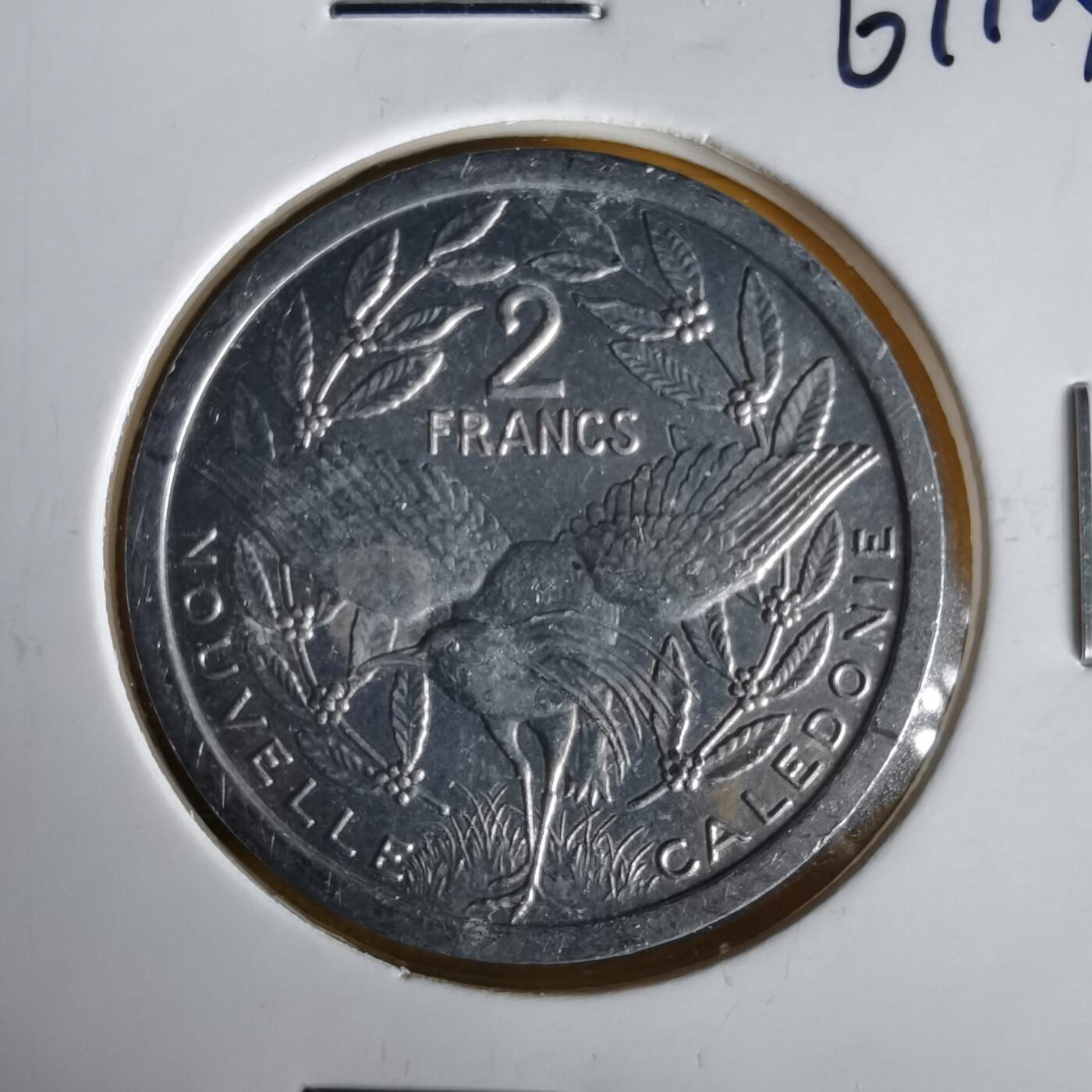 沼泽如烟--第1061场 法属新喀里多尼亚1987年2法郎