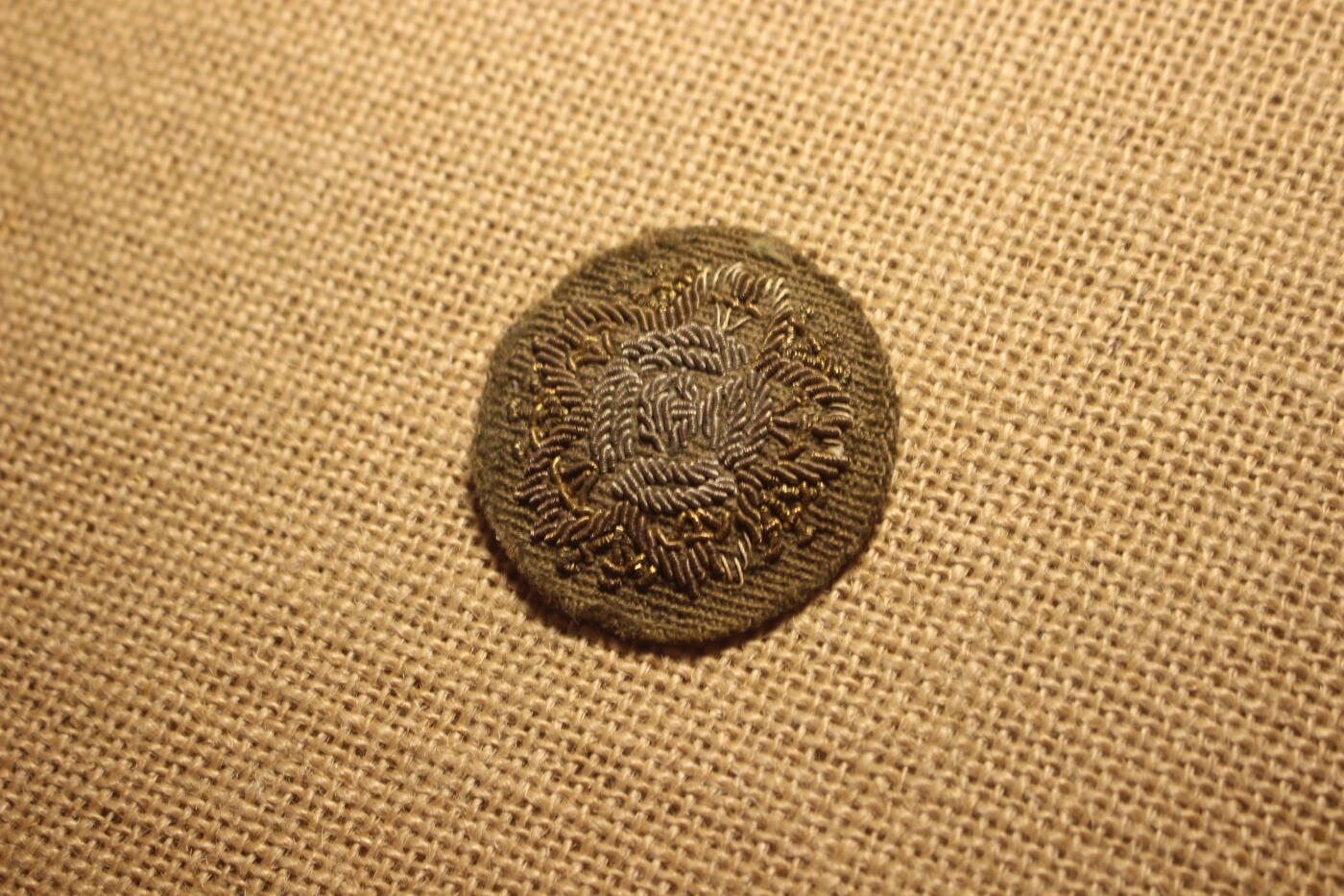 2026.4.21杂货小拍卖 日本战时警防团帽徽，刺绣材质，近库存品相